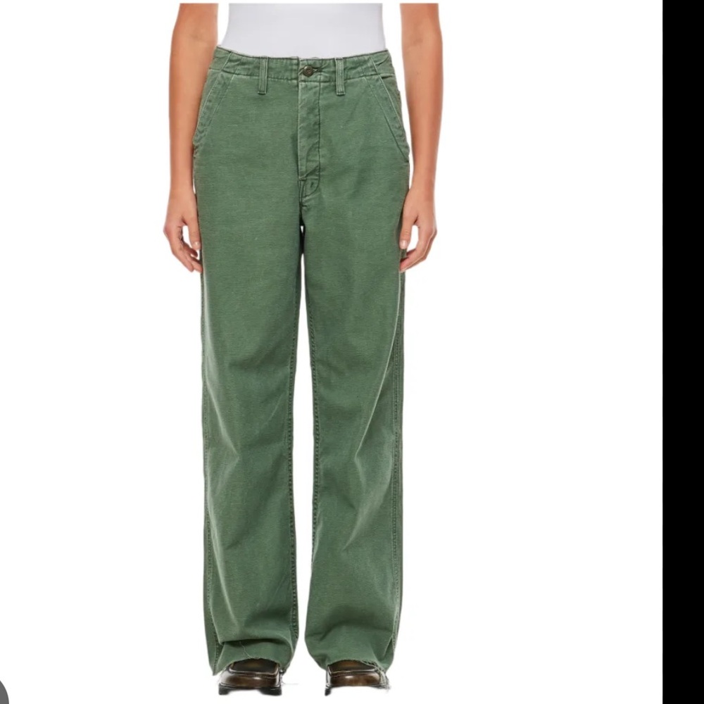 MOTHER The Major Sneak Fray Jeans in "Roger That Green”